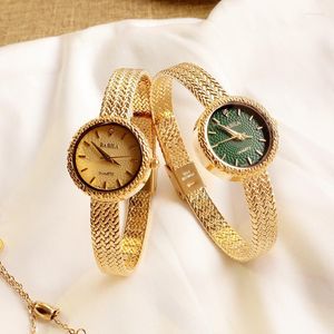 Relojes de pulsera INS Retro Reloj de cuarzo para mujer con nicho Moda y ocio Chic Esmeralda de lujo