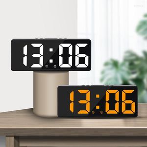 Relojes de pulsera Reloj LED Mesita de noche Despertadores digitales Mesa de escritorio Reloj de escritorio electrónico Snooze Wake Up