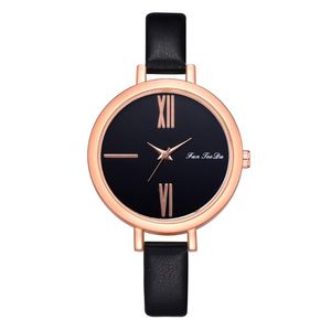 Montres-bracelets de luxe femmes dames montres mode bracelet en cuir analogique quartz rond montre-bracelet en gros femmes vendeurs de vêtements en vrac 2023