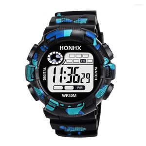 Relojes de pulsera Hombres Camo Reloj electrónico de lujo Analógico Digital Militar Deportes Moda LED Impermeable Reloj Hombre