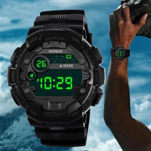 Relojes de pulsera Reloj digital multifunción Hombre Deporte Electrónico Impermeable Reloj de mano negro Niño Casual A prueba de golpes LED Reloj de pulsera de moda Masculino