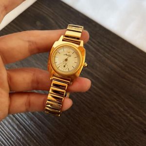 Montre-bracelets vintage Bracelelet Women Watchs Gold Luxury Small Dal