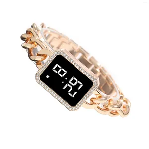 Montre-bracelets Bracelet Femme Watch Watch Touch Screen Design numérique avec sangle de chaîne pour copine Girlfriend Gift