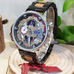 Relojes de pulsera Relojes de pulsera de madera para hombres Reloj impermeable con diseños únicos Relojes Cronógrafo Drop Ckock Hombres de madera