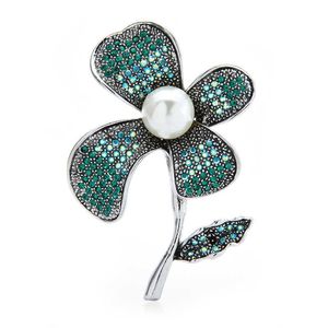 Wuli Baby Pearl Green Brooches for Women Rancy Rhinestone Beauty Flower Party Brooch New Year's Gift Pins G230529