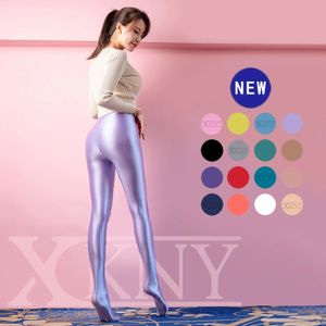 Xckny satin satin brillant OPAque Pantyhose brillant Aspect humide Collants Sexy Leggings brillants Slim High Elasticity Yoga Soppt Soprt Glossy Pantalon 240408