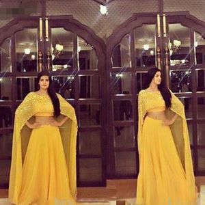 Robes de bal jaunes de Dubaï Deux pièces Scoop dentelle perlée avec de longues enveloppes en mousseline de soie, plus la taille arabe robes de soirée de bal caftan marocain