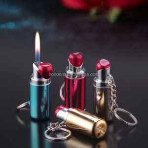 YM Creative Lipstick Forme plus légère à flamme ouverte Cigarette Lighter Personnaté Pendre Chain de cigarette iative entier