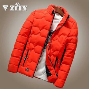 ZITY Chaqueta de invierno cálida para hombre Ropa acolchada de algodón grueso Abrigos de béisbol delgados Moda Casual Otoño Prendas de abrigo Tamaño abajo 211126