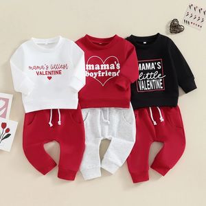 -10-30 Lioraitiin 0-3Y Peuter Baby Boy Kleding Set Lange Mouw Letter Print Shirts met Rode Broek Valentijnsdag Outfits 240115