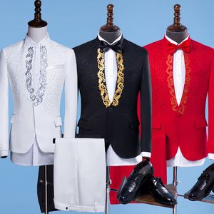 (veste + pantalon) Costumes de costume minces pour hommes Cristaux rouges clignotants Diamant Blazers Ensembles de pantalons Tenue de scène de chanteur de boîte de nuit Costumes de fête d'hôte