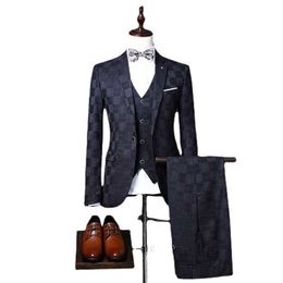 (Jas + vest + broek) Nieuwste ontwerp zwart formele mannen pakken mode bruidegom tuxedos bruiloft heren past driedelige pak S-3XL X0909
