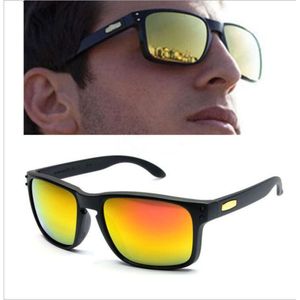 (Avec Case) Lunettes de soleil en chêne de haute qualité Sport de haute qualité pour les lunettes de soleil pour les lunettes de voyage ADUBRAL VOYAGE DE VOYAGE DE VOYAGE DE VOYAGE DE PLACE.Evql