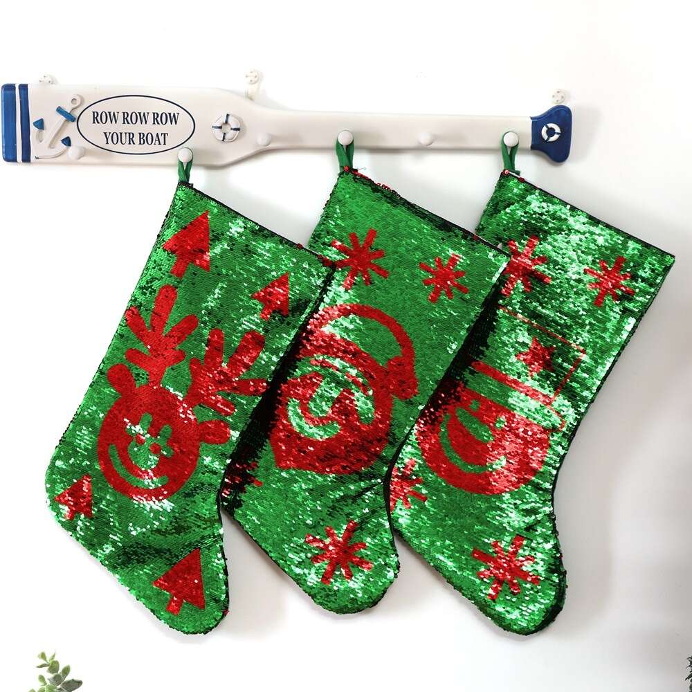 Decorative Shopping Mall Christmas Tree Hanging Decorations Variable Colour Beads Red and Green Socks