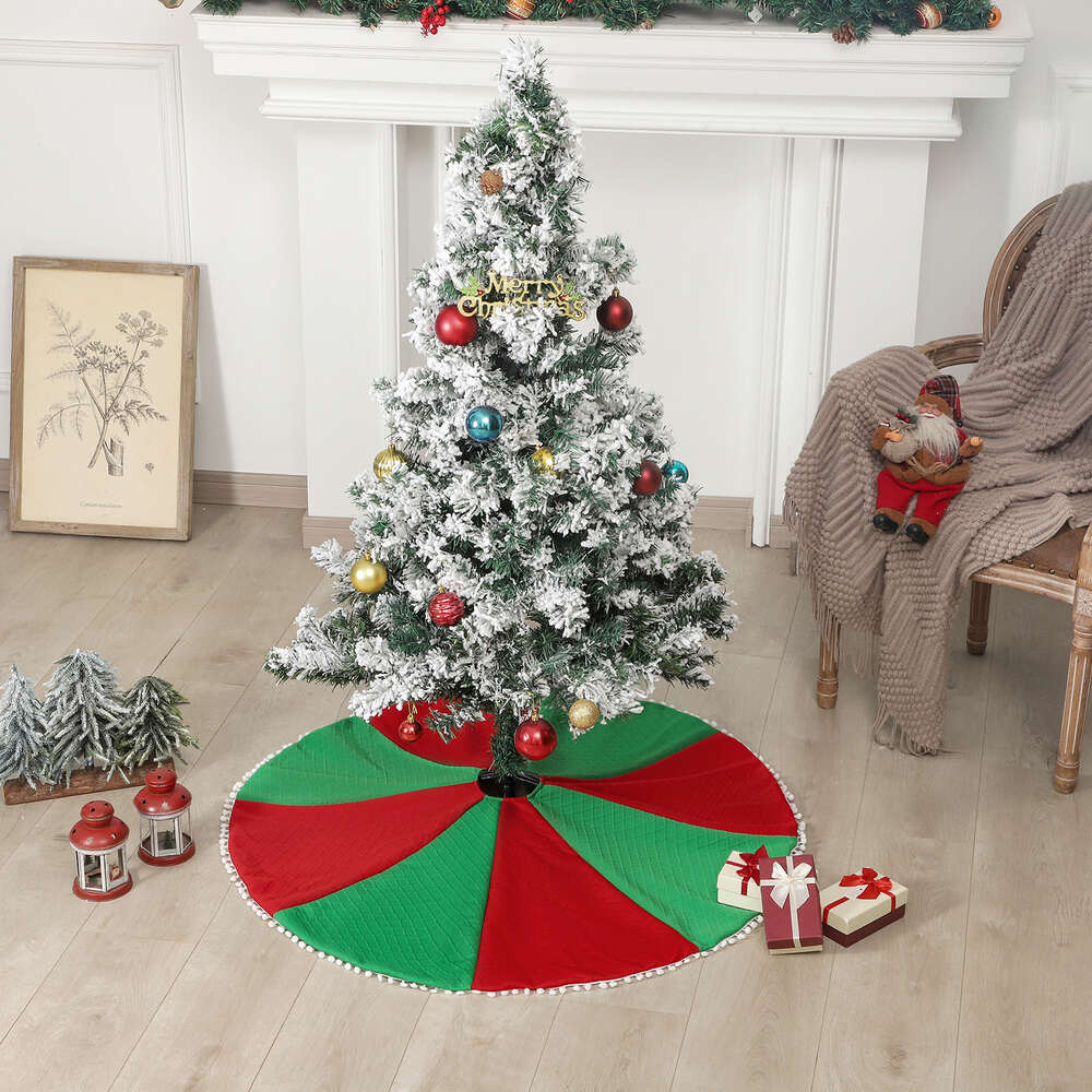 New Christmas Tree Skirt Red Green White Ball Edge Decoration Home