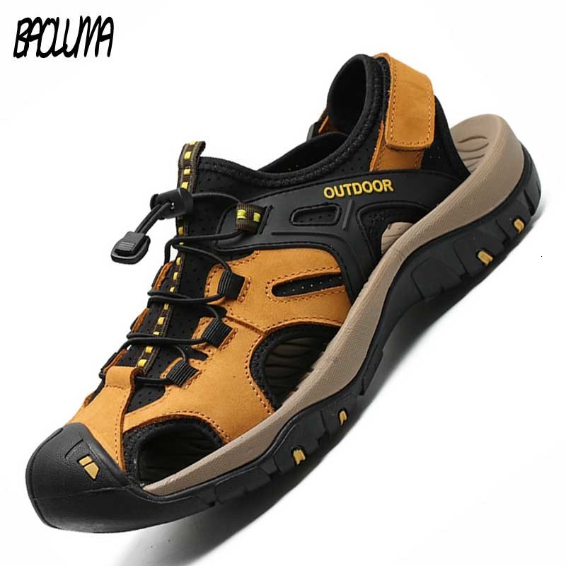 Sapatos de verão genuínos Sandálias respiráveis Design ao ar livre Sandálias de couro de moda caminhada Roman Sneakers Fahion Sneaker