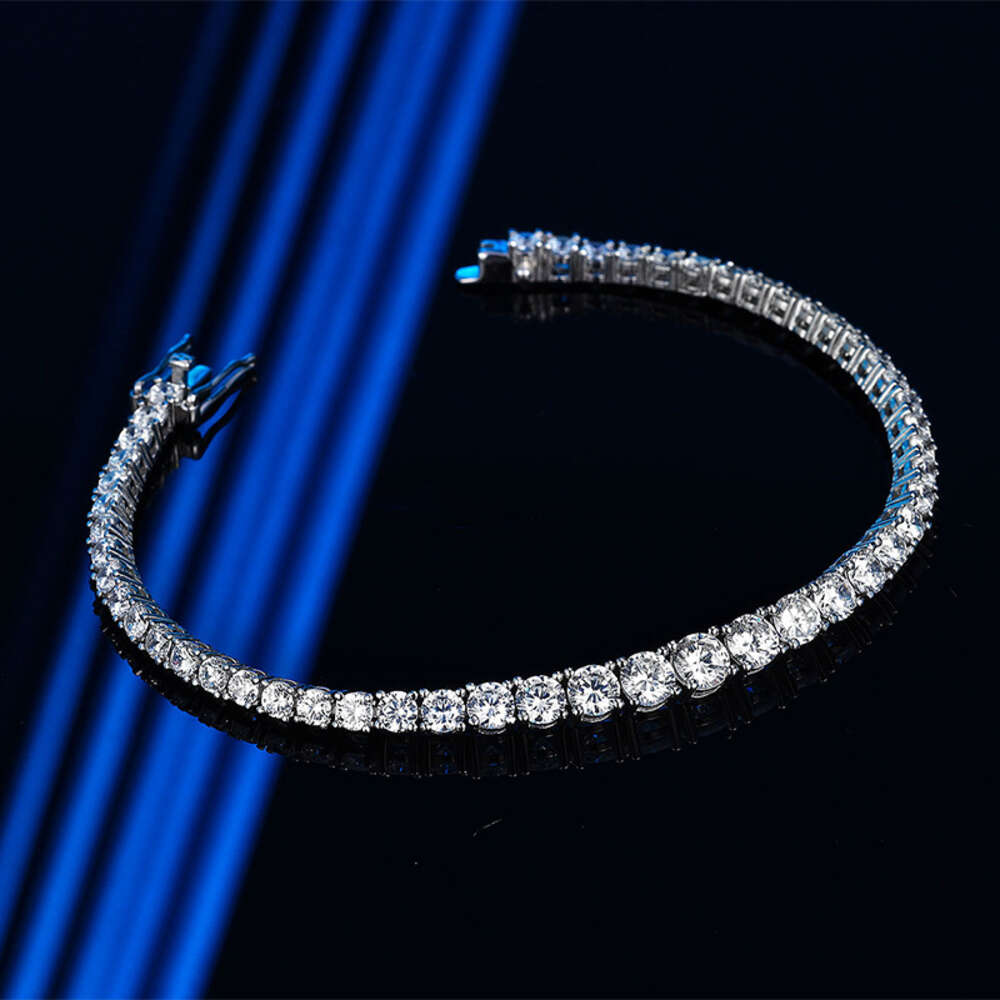 Gradual Mosan Diamond Armband Full of Diamonds for Girls 'Light Ins Small Design Sterling Sier 2023 Nytt utsökta nätverksröd