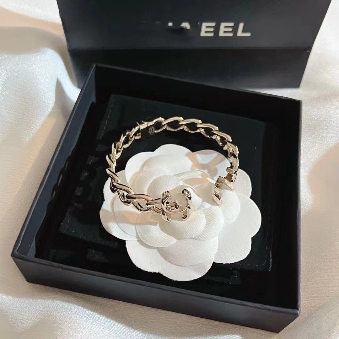Defina colar de pingente de borboleta de pingente de borboleta elegante, elegantes colares de presente casamento para mulheres joias de melhor qualidade