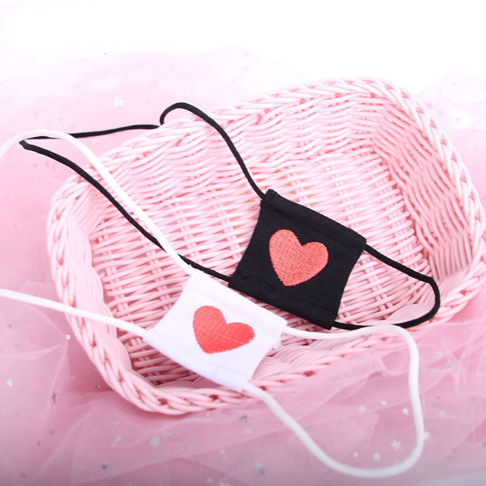 Cosplay Anime Cosplay Eyepatch One Eye Chuunibyou Heart Embroidery Mask Blindfold Adolescent Delusions Eyeshade Schoolgirl Cosplaycosplay