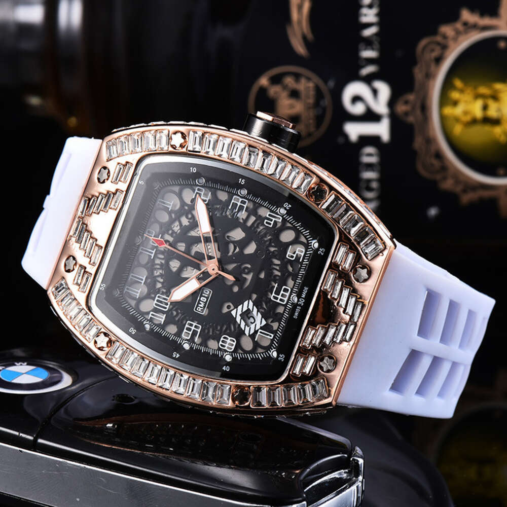 Kwarcowy ruch Square Diamond Personality Full Sky Star Single Calendar Universal Quartz Watch For Men and Women