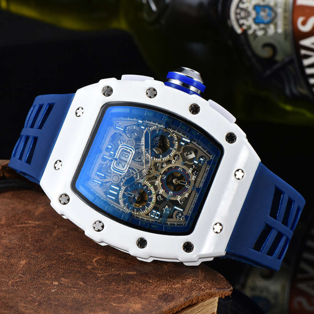 Personalized Leisure Trend Fashion Quartz Movement Oil Watch