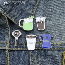 Coffee Cup Fles Email Pin Pin Bean Broche Metal Badge Liefhebbers Verzamel reverskleding Sweather Gift Accessories Sieraden Groothandel