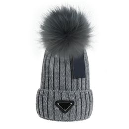 Luxe winter gebreide hoed ontwerper Beanie Cap Heren gemonteerde hoeden unisex Casual Gorros Skull Caps Outdoor Fashion Bonnet PP-2