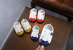 0-1 jaar oude lente herfst baby meisje jongen peuter baby lederen schoenen eerste wandelaars zachte bodem comfortabele stiksels kleur kids sneaker