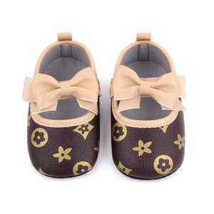 0-18m Leer Pasgeboren Gouden Babyschoenen Non Slip Doek Bottom Girl SCHOENEN Elegante Braamvolle casual Baby First Walking Shoes