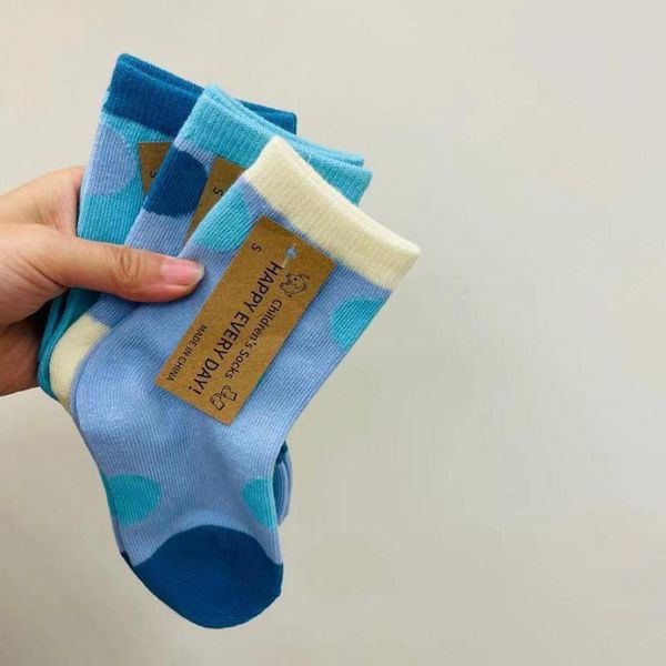 Paquete de 3 pares de 0-3 años, venta al por mayor, calcetines para bebés, nuevos calcetines de algodón para primavera para niños, calcetines transpirables con bonitos puntos para niños y niñas, calcetines para niños 210413