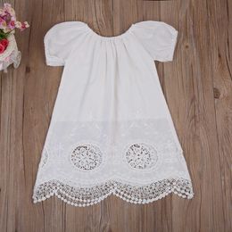 0-4Y Kid bébé fille robe à manches courtes dentelle blanche coton robe d'été plage fête de mariage fille robe tunique bébé fille vêtements Q0716