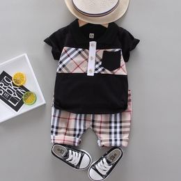 Polo à manches courtes + short pour bébés garçons de 0 à 5 ans, costumes en coton rayé, vêtements pour enfants, confortables et mignons