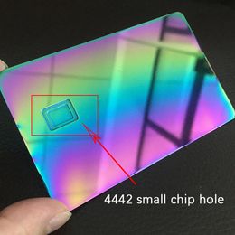 0,8 mm maat spiegelreflecterende creditcard met chipsleuf en kenmerkende bar metaallidmaatschap gepolijste cadeaubon