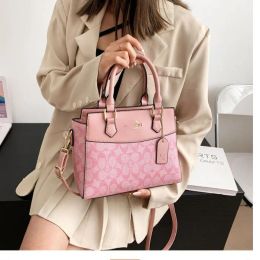 001 2023 Luxury Handbag Cuir Designer Creshbody Body Sac Womens Sac à épaule Sac Imprimé portefeuille Sacs de mode