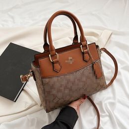 001 2023 Luxury Handbag Cuir Designer Crossbodybody Sac à bandoulière pour femmes Sac de portefeuille imprimé portefeuses Fashion Totes Facture Sacs à main 002