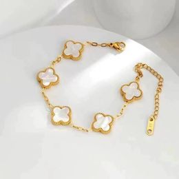 001 Bijoux de créateurs Cleef Four Leaf Clover Charm Bracelets Chain de bracelet 18k Gold Agate Shell Mother of Pearl for Women Girl Mariage Day Van Gifts 4QGE