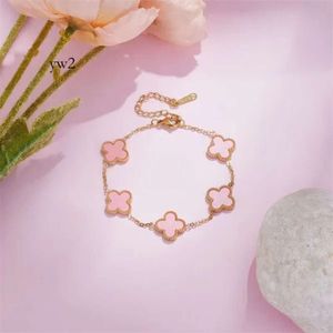 001 Bijoux de créateur Cleef Four Leaf Clover Charm Bracelets Chain de bracelet 18k Gold Agate Shell Mother of Pearl for Women Girl Weddin 5952