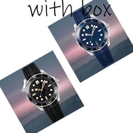 007Watch Designer Watch Luxury Classic Mechanical Automatic Date solo 41 mm Sapphire 904L Reloj de cuero de acero inoxidable Corcha 2813 Relojes de movimiento