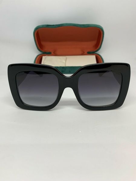 0083S Gafas de sol con lentes grises cuadradas de gran tamaño en negro, gafas de sol de diseño con protección UV 0083 Gafas de sol cuadradas para mujer de 55 mm Hecho en Italia 278p