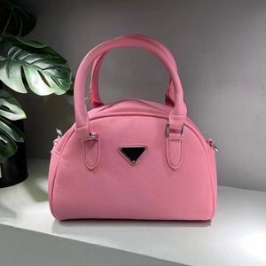 El bolso de mano Bolso de diseñador Bolso de concha Bolso de lujo para mujer P R D Bolso de cuero semicircular de color sólido Bolso cruzado de tamaño pequeño de alta calidad Bolso de hombro de diseñador