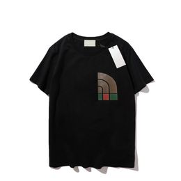 022 t-shirt de designer pour hommes d'été convient aux hommes et aux femmes décontractés T-shirt imprimé à carreaux chemises à manches courtes vendant des vêtements hip-hop haut de gamme pour hommes. Asie M-3XL