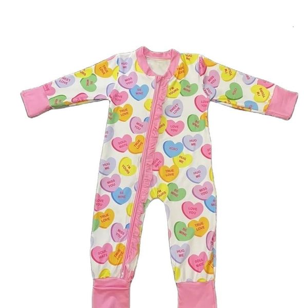 Barboteuse pour bébé fille de 024 mois, barboteuse de saint-valentin, boutique, manches longues, boutonnée, imprimé cœur, combinaison body, 240108