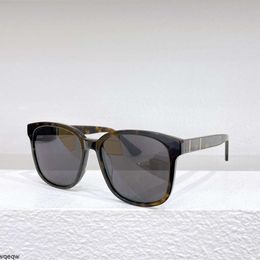 0367 Black Grey Square Femmes hommes Mode Summer Lunettes de soleil Sunnes Gafas de Sol Sonnenbrille Sun Shades UV400 Eyewear