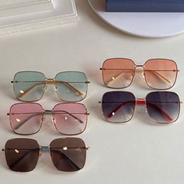 0443S lunettes de soleil femmes plage classique en plein air style d'été carré multicolore lentille UV 400 anti-ultraviolet concepteur de qualité supérieure ceinture féminine boîte d'origine
