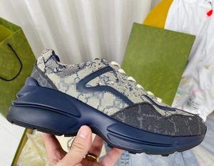 05 2023 Tennissneaker Ontwerpers Canvas Casual Schoen Dames Heren Schoenen Ace Rubberen Zool Geborduurd Beige Gewassen Jacquard Denim Mode Klassiek A06 8