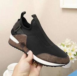 06w le dernier homme femmes mode robe chaussures en cuir respirant ouvert bas sports de plein air baskets chaussure plate