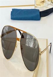 0907s Fashion Summer Style Gradient Lens Lans lunettes de soleil UV 400 Protection pour hommes et femmes Vintage Tapage Mirror Metal Frame Top Qualit8777131