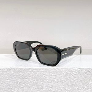 0917 Zonnebril Zwart Donkergrijs Veronique Dames Heren Designer Zonnebrillen Shades Sunnies Gafas de sol UV400 Brillen met doos