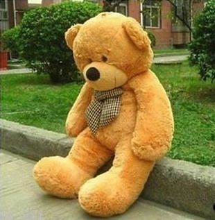 enorme nounours
