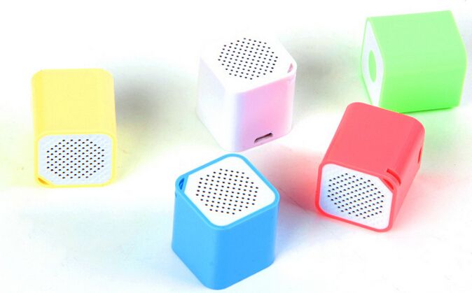 world's smallest bluetooth speaker